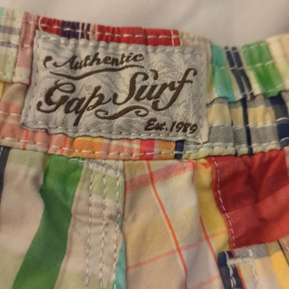 GAP y2k plaid